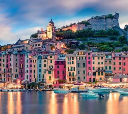 Jasmine Station - Cinque Terre *